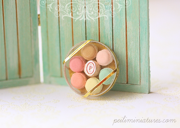 Miniature Food - Dollhouse Miniature Macarons in Round Clear Box