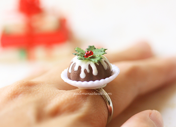 Christmas Ring - Christmas Bundt Cake Jewelry