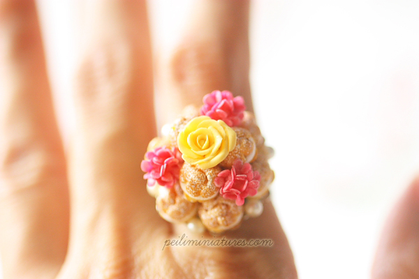 Miniature Food Ring - Profiteroles Ring with Yellow Rose
