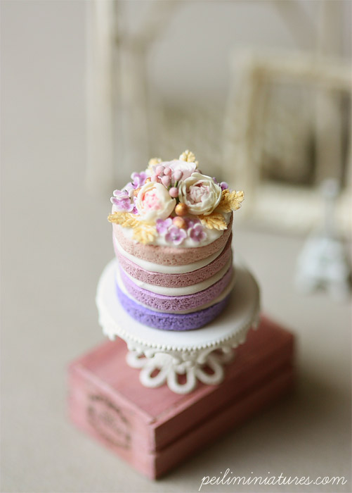 Dollhouse Miniature Food - Purple Ombre Flower Cake