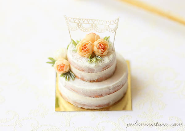 Dollhouse Cake - Peach Flower Naked Cake