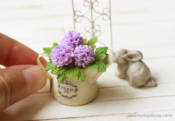 Dollhouse Miniature Flowers- Purple Hydrangeas