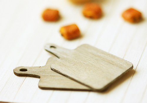 Dollhouse Miniature Accessories - Antique Bread Cutting Boards