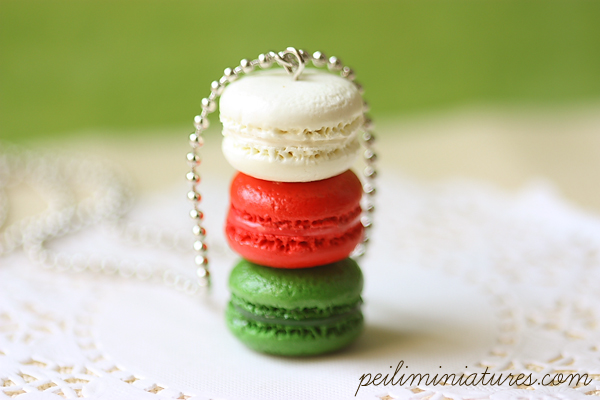 Macaron Jewelry - Trio Macarons Necklace - Christmas Macarons