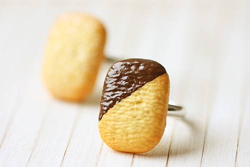 Food Jewelry - Danish Cookie Ring - Chocolate OR Sugar